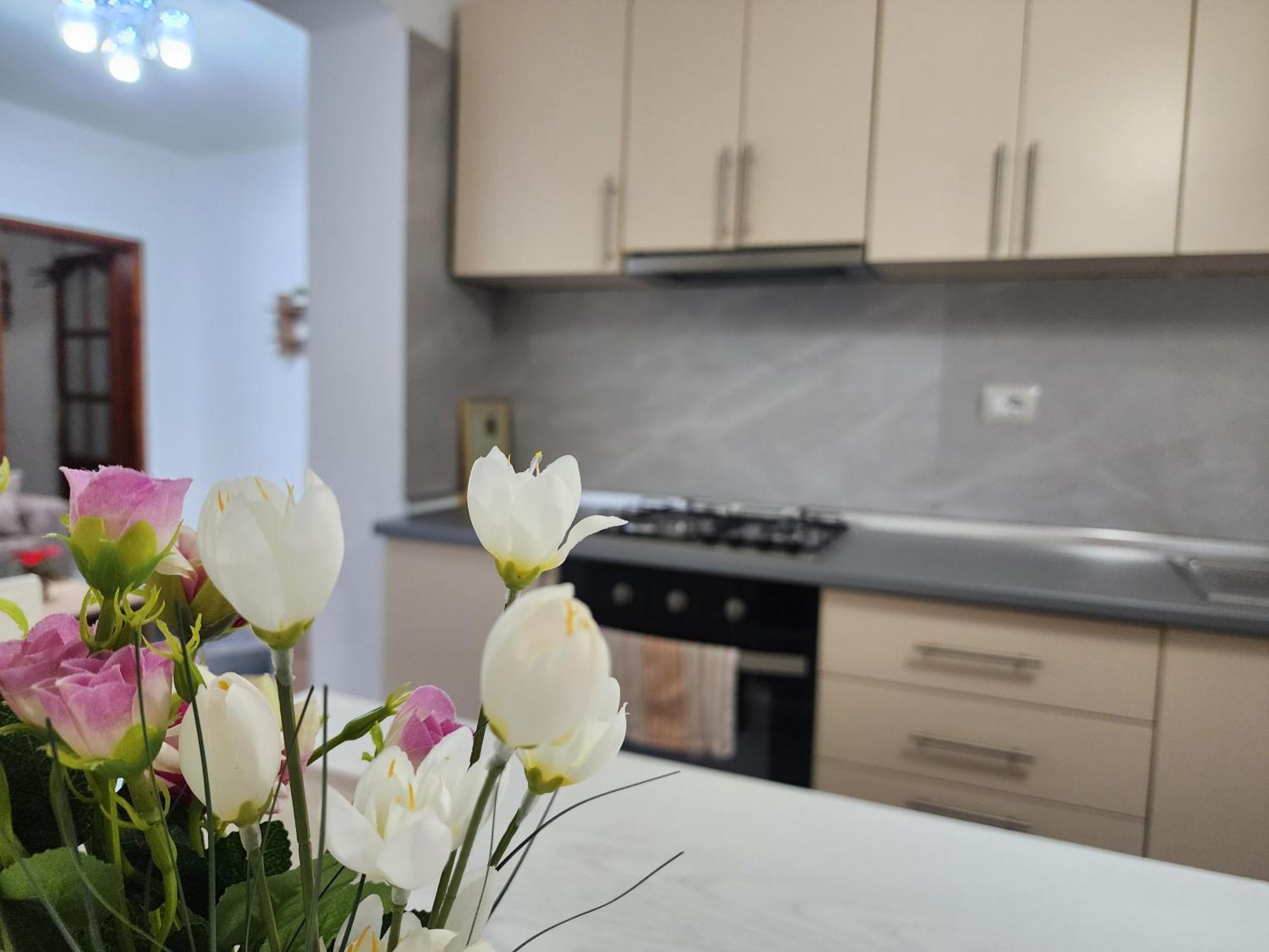 Eden Guesthouse Durrës Zewnętrze zdjęcie